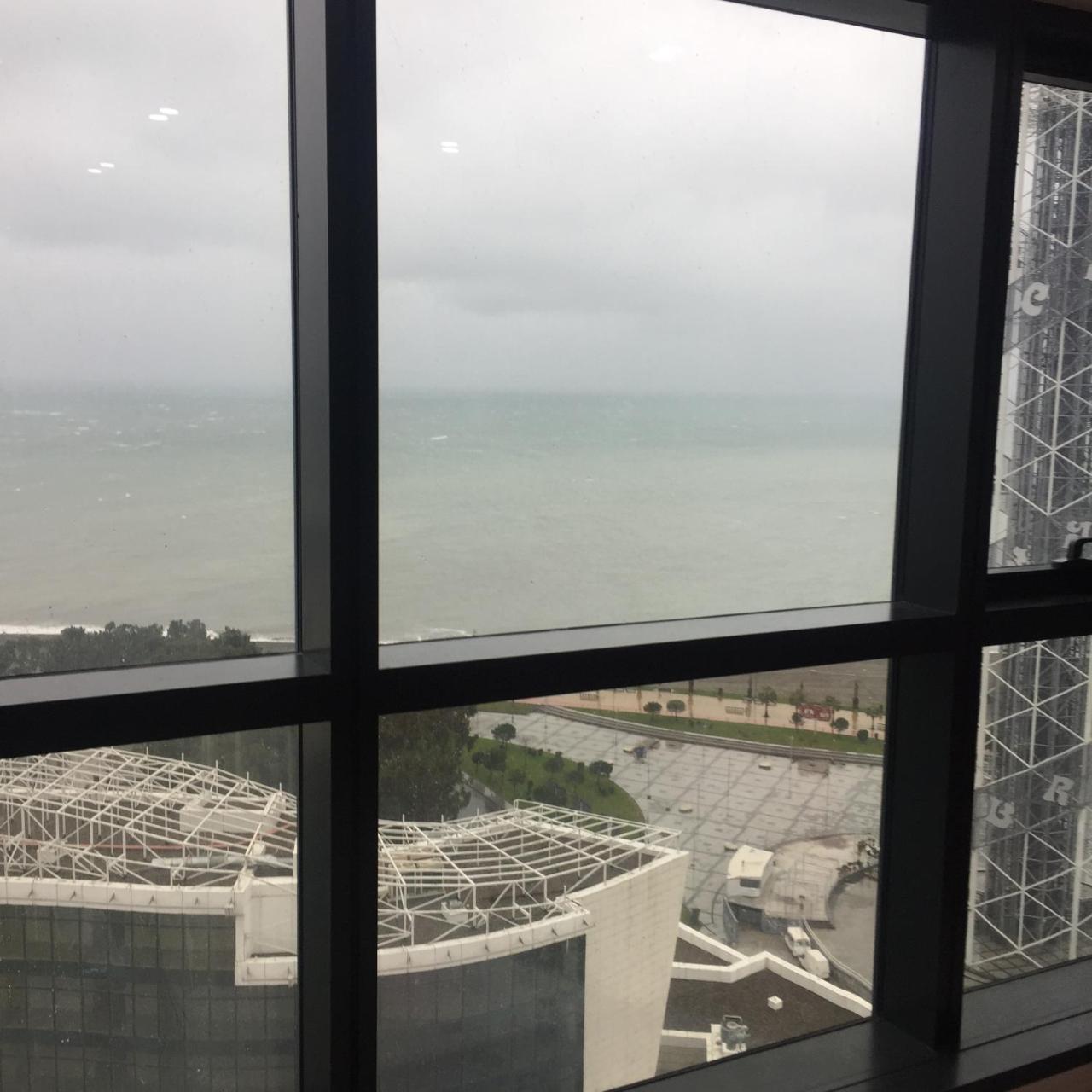 Apartamento Batumi Porta Tower 1811 Exterior foto